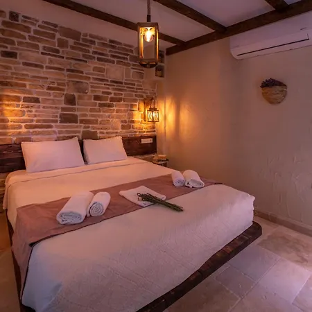Kbozcaada Revma Country house